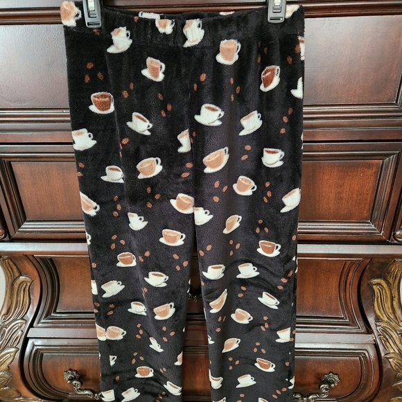 Be Yourself Coffee Printed 2 Piece Pajama Set - Picture 4 of 11